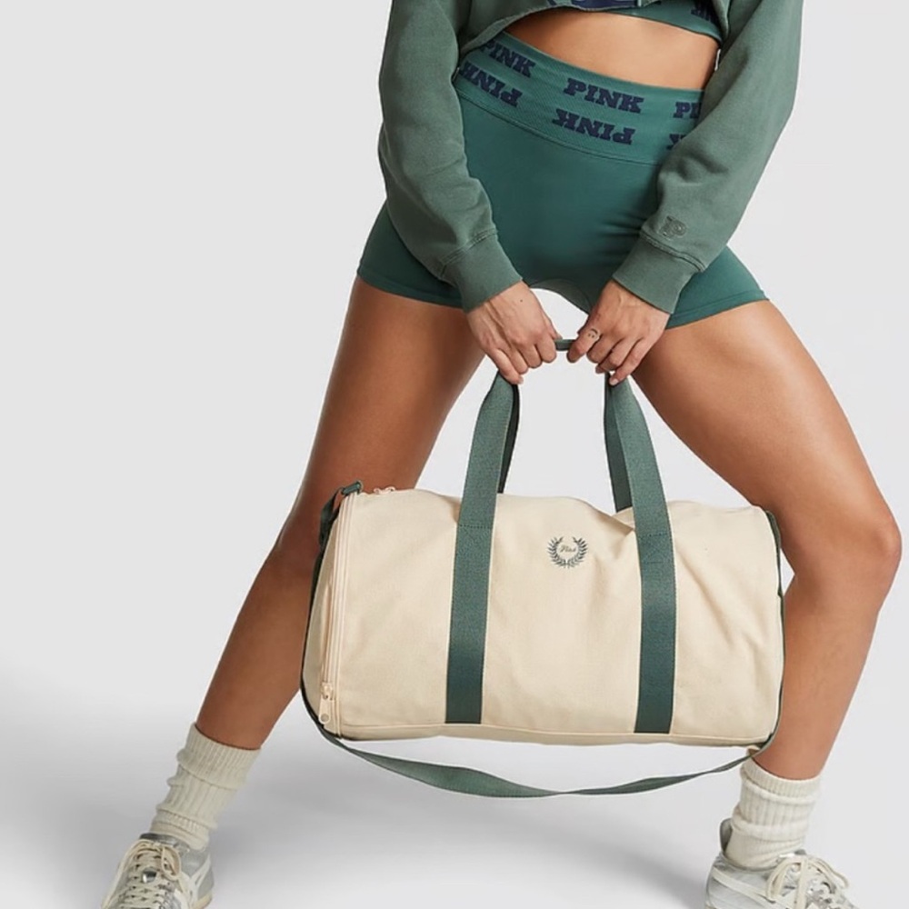 NWT Victoria's Secret Duffel Bag Tan Green Girls Sleep Over PartyTime travel bag